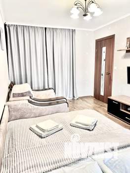 1-к квартира, посуточно, 35м2, 5/5 этаж