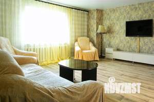 1-к квартира, посуточно, 58м2, 1/1 этаж