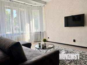 3-к квартира, посуточно, 90м2, 2/4 этаж