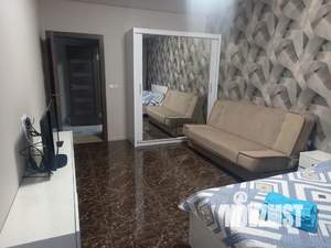 1-к квартира, посуточно, 45м2, 4/8 этаж