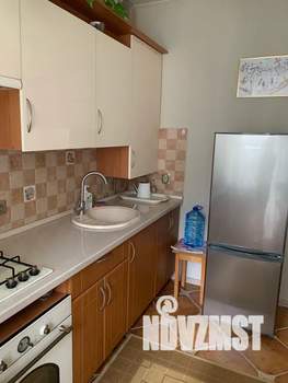 1-к квартира, посуточно, 35м2, 6/8 этаж