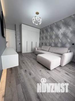 1-к квартира, посуточно, 39м2, 8/10 этаж