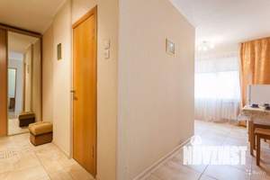 1-к квартира, посуточно, 37м2, 1/1 этаж