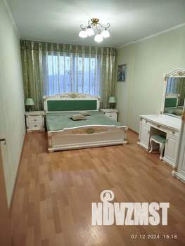 1-к квартира, посуточно, 42м2, 3/10 этаж