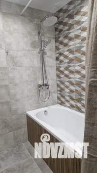 2-к квартира, посуточно, 64м2, 8/10 этаж