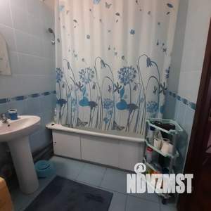 1-к квартира, посуточно, 42м2, 7/8 этаж