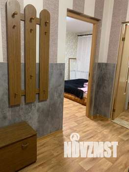 1-к квартира, посуточно, 37м2, 4/8 этаж
