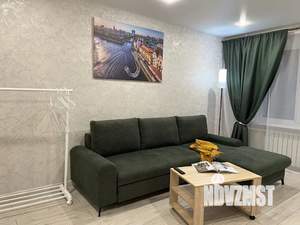 1-к квартира, посуточно, 54м2, 1/1 этаж