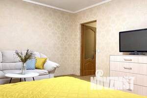 1-к квартира, посуточно, 46м2, 2/9 этаж
