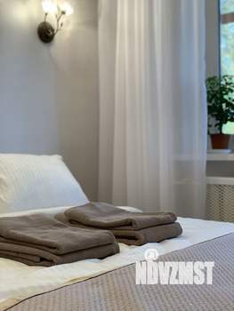 2-к квартира, посуточно, 45м2, 5/5 этаж