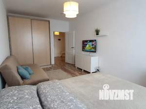 1-к квартира, посуточно, 42м2, 7/16 этаж