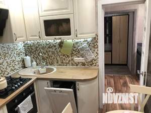 2-к квартира, посуточно, 44м2, 1/1 этаж