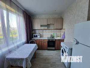 1-к квартира, посуточно, 38м2, 3/5 этаж