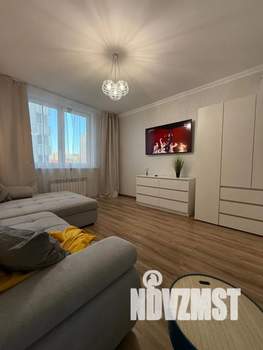 1-к квартира, посуточно, 47м2, 3/10 этаж