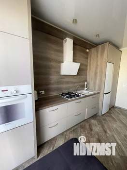1-к квартира, посуточно, 37м2, 5/10 этаж