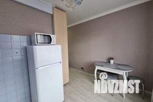 1-к квартира, посуточно, 37м2, 4/9 этаж