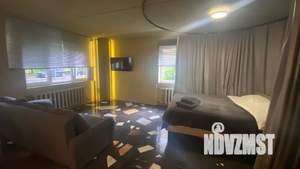 Студия квартира, посуточно, 43м2, 1/5 этаж