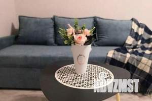 1-к квартира, посуточно, 40м2, 1/9 этаж