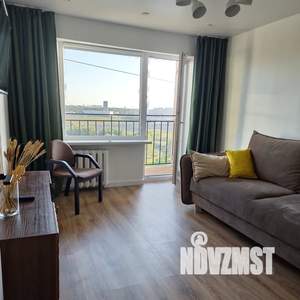 1-к квартира, посуточно, 35м2, 8/12 этаж