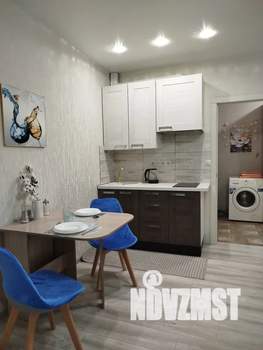 Студия квартира, посуточно, 26м2, 2/10 этаж