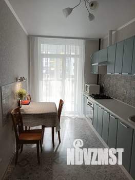 1-к квартира, посуточно, 35м2, 1/9 этаж