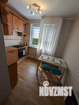 1-к квартира, посуточно, 39м2, 3/10 этаж