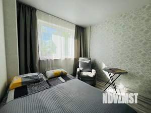 1-к квартира, посуточно, 42м2, 3/9 этаж