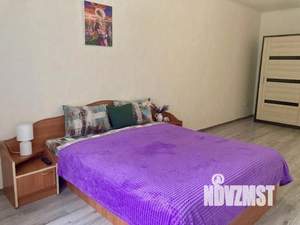1-к квартира, посуточно, 43м2, 1/1 этаж