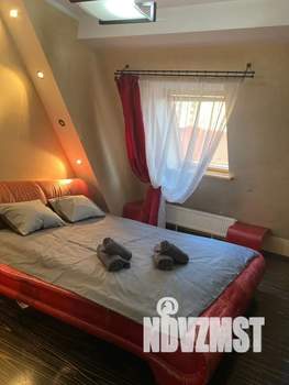 3-к квартира, посуточно, 100м2, 4/4 этаж