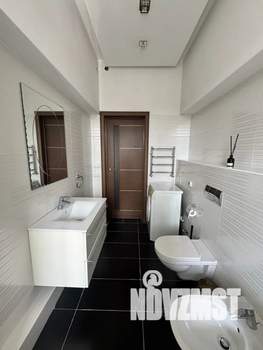 1-к квартира, посуточно, 57м2, 4/8 этаж