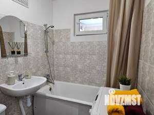 2-к квартира, посуточно, 42м2, 3/5 этаж