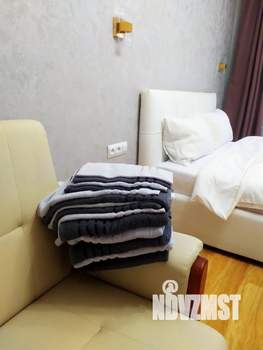 2-к квартира, посуточно, 50м2, 1/1 этаж