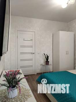 1-к квартира, посуточно, 37м2, 3/16 этаж