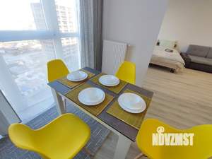 Студия квартира, посуточно, 43м2, 11/25 этаж