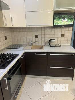 1-к квартира, посуточно, 45м2, 4/8 этаж