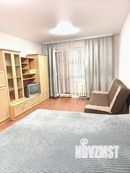 1-к квартира, посуточно, 42м2, 1/9 этаж