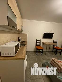 Студия квартира, посуточно, 20м2, 2/5 этаж