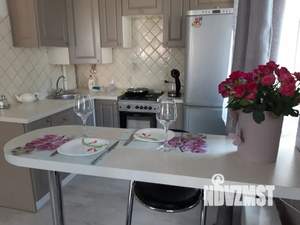 Студия квартира, посуточно, 35м2, 4/5 этаж