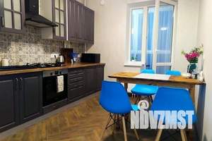 1-к квартира, посуточно, 39м2, 6/9 этаж