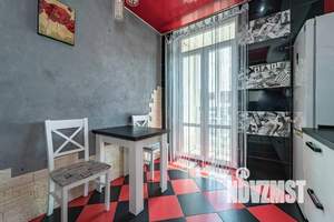 1-к квартира, посуточно, 43м2, 1/1 этаж