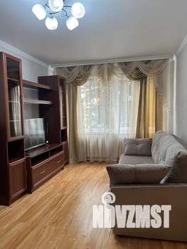 2-к квартира, посуточно, 49м2, 1/5 этаж