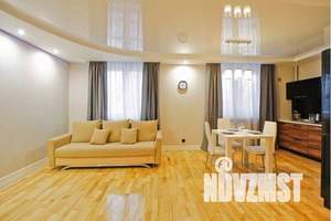 1-к квартира, посуточно, 39м2, 1/12 этаж