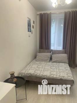 Студия квартира, посуточно, 21м2, 1/9 этаж