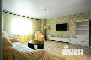 1-к квартира, посуточно, 58м2, 1/1 этаж