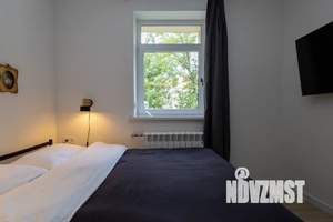 1-к квартира, посуточно, 46м2, 3/3 этаж