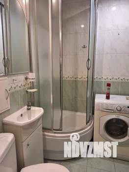 1-к квартира, посуточно, 32м2, 2/5 этаж