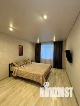 1-к квартира, посуточно, 50м2, 1/1 этаж