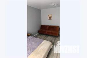 1-к квартира, посуточно, 35м2, 1/10 этаж