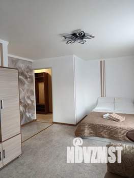 1-к квартира, посуточно, 35м2, 3/5 этаж