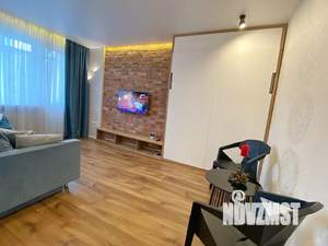 1-к квартира, посуточно, 33м2, 4/9 этаж